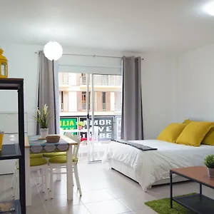centrico-apartamento-con-balcon-cerca-de-la-playa.in-canary-islands.com/