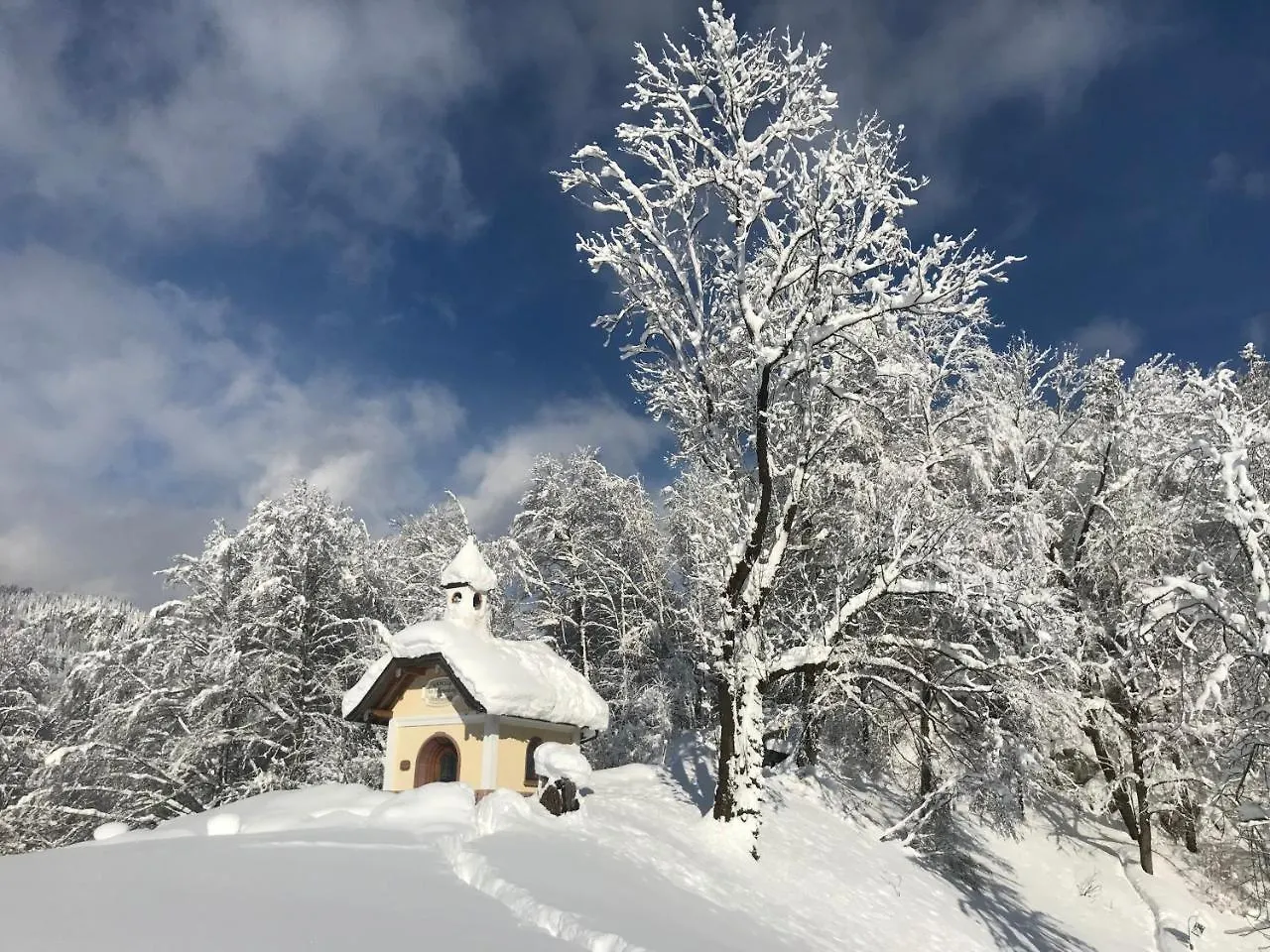 Ferienwohnungen Weiherbach - Hallenbad Berchtesgaden Duitsland